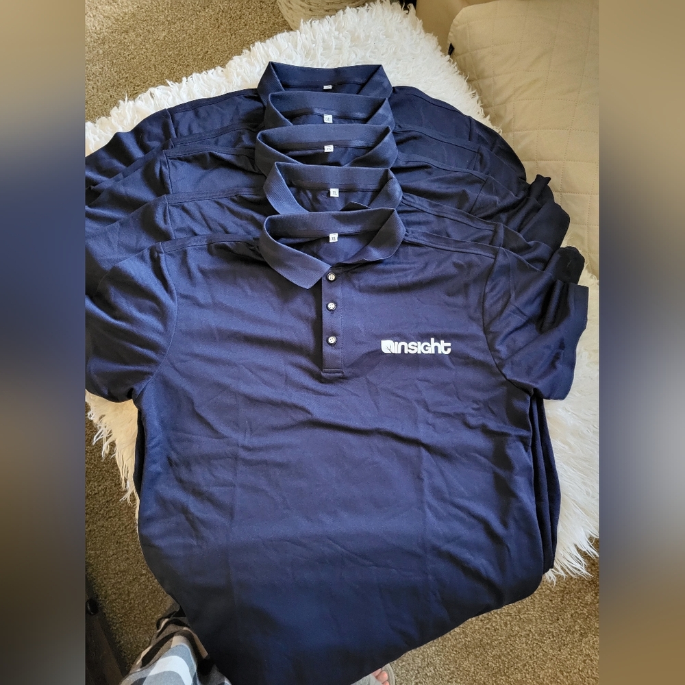 Set of 5 NEW Performance Polo Logo Golf Tops in XL. Logo can easily be removed!